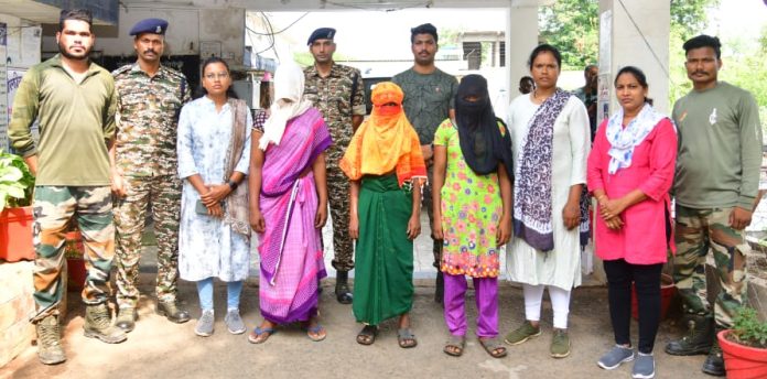 naxals naxals